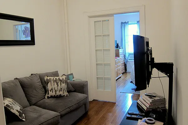 Rented by Tosh Marks Property Group | media 8