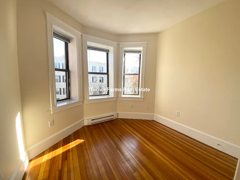 887 Huntington Ave #3A — Photo 8