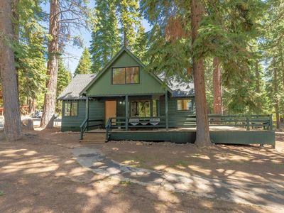 290 Agate Rd, Carnelian Bay, CA, 96140