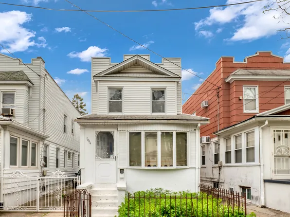 1804 New York Avenue image 1 of 9