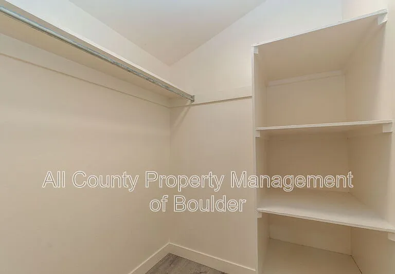 1842 Canyon Blvd #205 — Photo 10