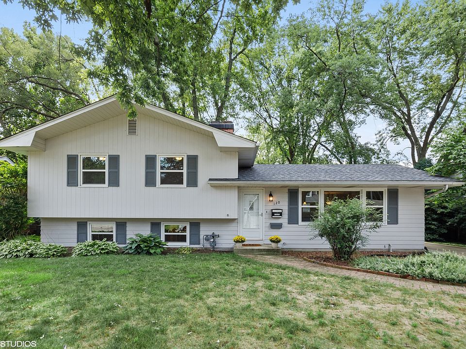 1st image of 120 Sandalwood Dr