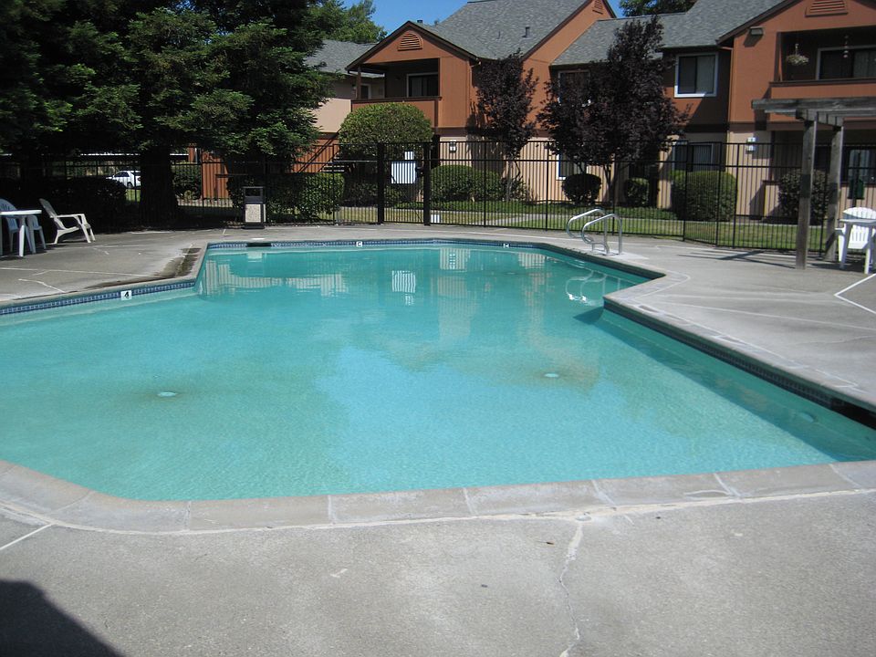 2nd image of 8201 Camino Colegio Dr APT 189