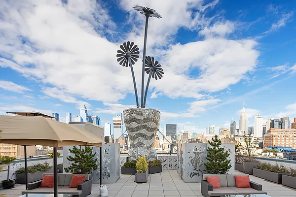 Sold by PAIP | media 7