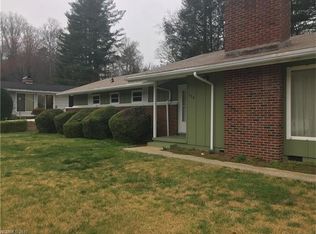 359 Allison Rd, Brevard, NC 28712