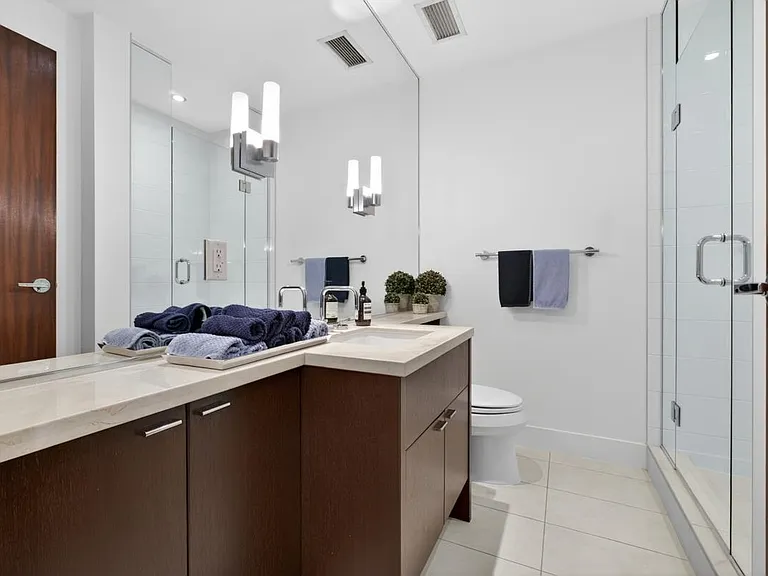 1180 Homer St #504 — Photo 20