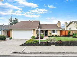 7156 Stagecoach Rd, Dublin, CA 94568