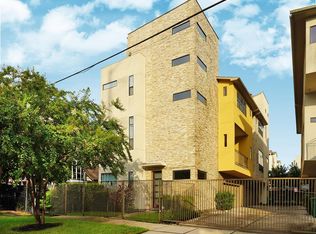 4611 Austin St #C, Houston, TX 77004