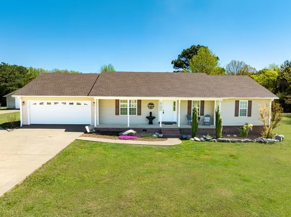 3 Jace Ln, Cave City, AR 72521