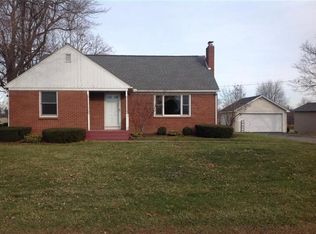 7331 Chestnut Ridge Rd, Lockport, NY 14094