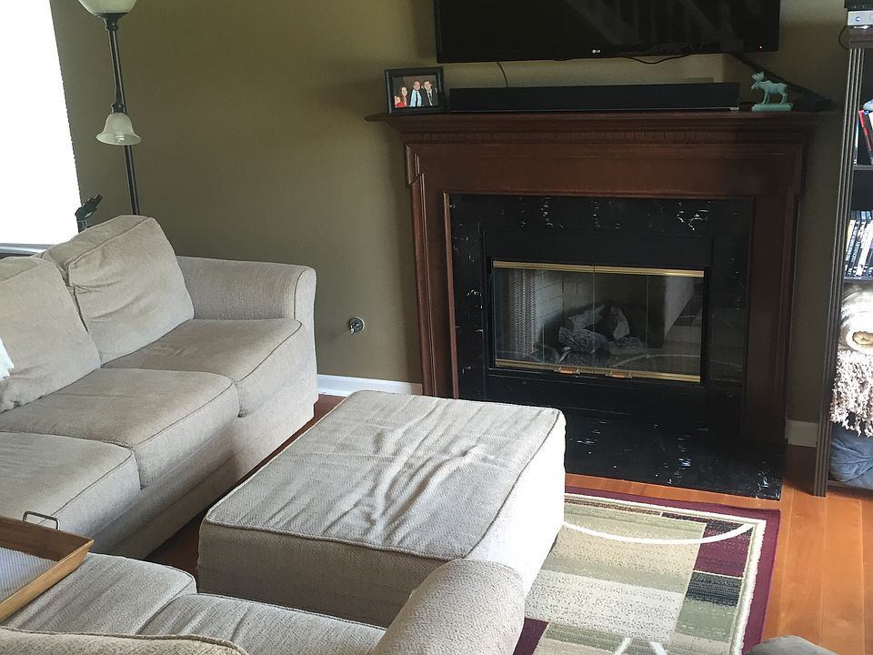 2nd image of 3120 N River Shore Pl