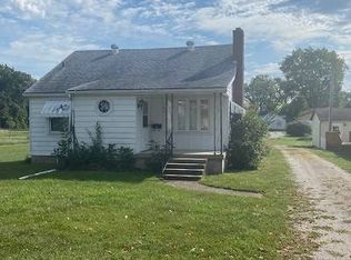 510 S Prairie St, Robinson, IL 62454