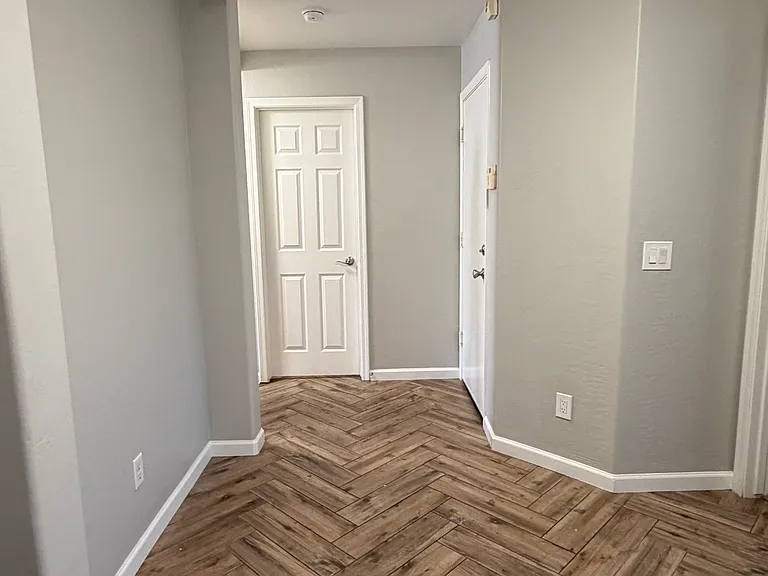 24062 W Antelope Trl — Photo 3