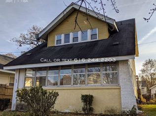 552 Ardmore St SE, Grand Rapids, MI 49507