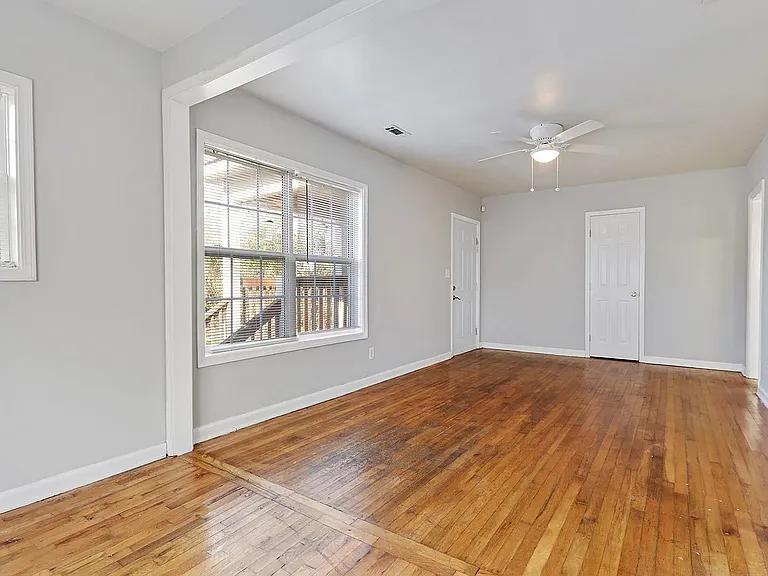 656 Daniel Ave — Photo 5