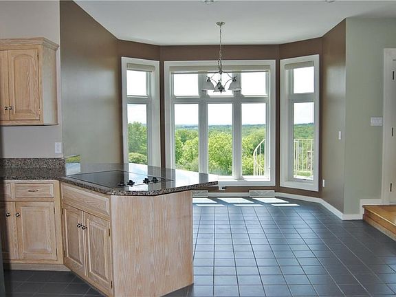 4th image of 1005 Grassy Hill Ln