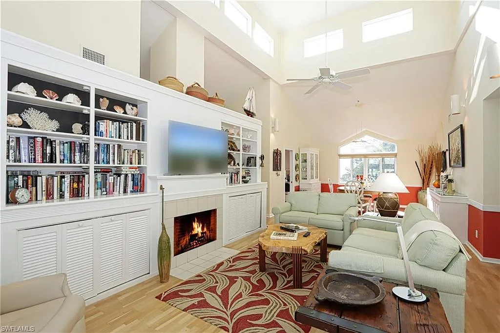 2 bed, 3.0 bath, 2168 sqft, $18,500 — Photo 2