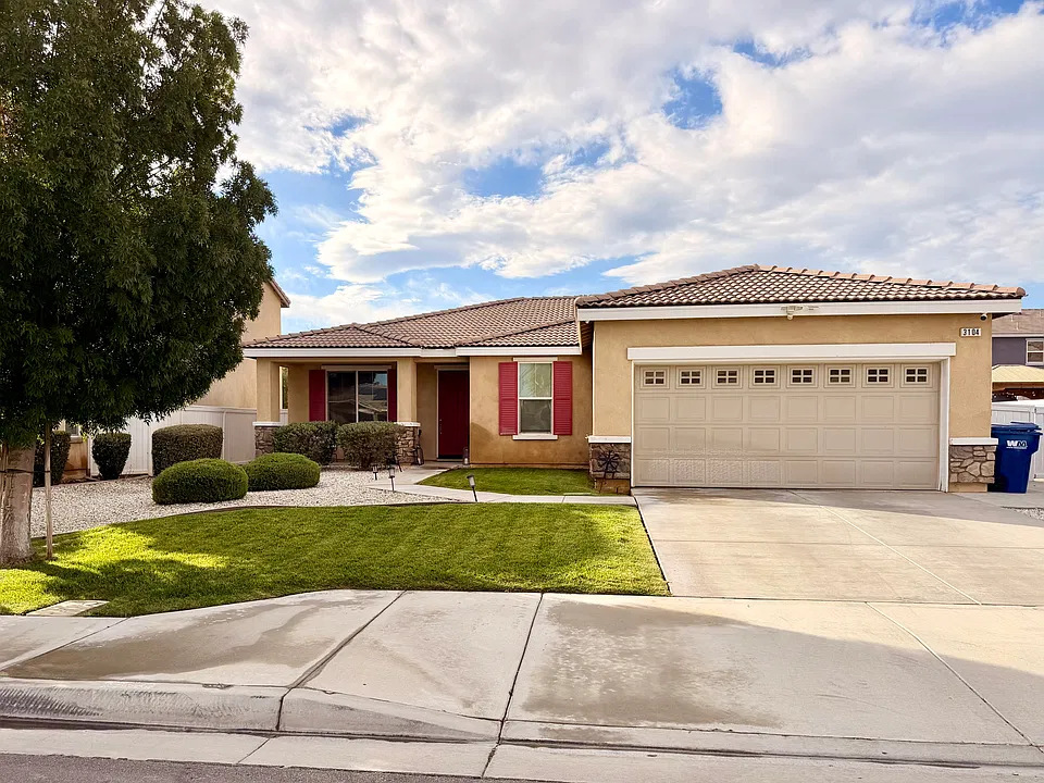 3104 Trousdale Dr