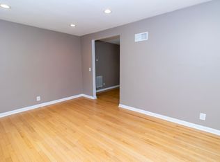 394 Spring Valley Rd, Paramus, NJ 07652