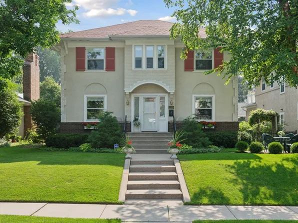 2215 Penn Ave S, Minneapolis, MN 55405