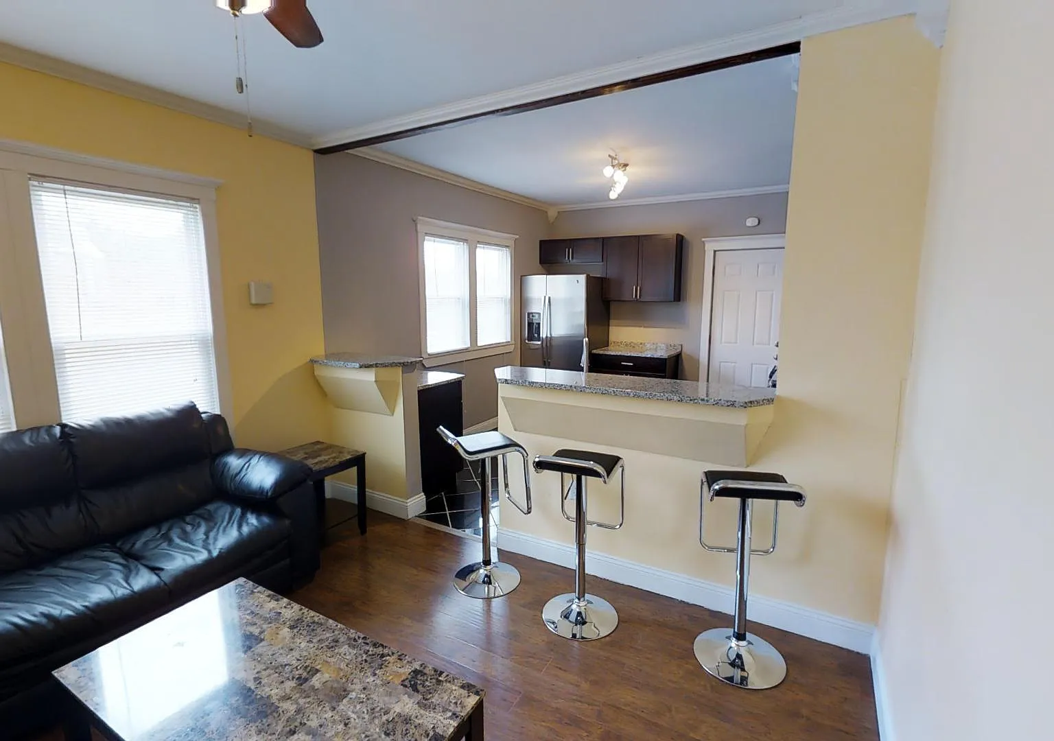 3 bed, $2,250 — Photo 3