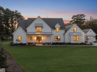 636 Arnold Mill Rd, Woodstock, GA 30188