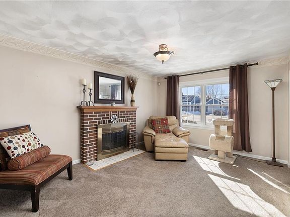 4th image of 239 Ausdale Rd