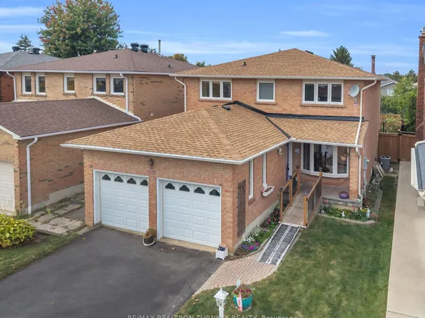 3155 Barwell Rd, Mississauga, ON L5L 3Z6