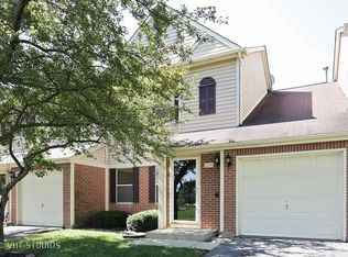 422 Ballard Dr, Algonquin, IL