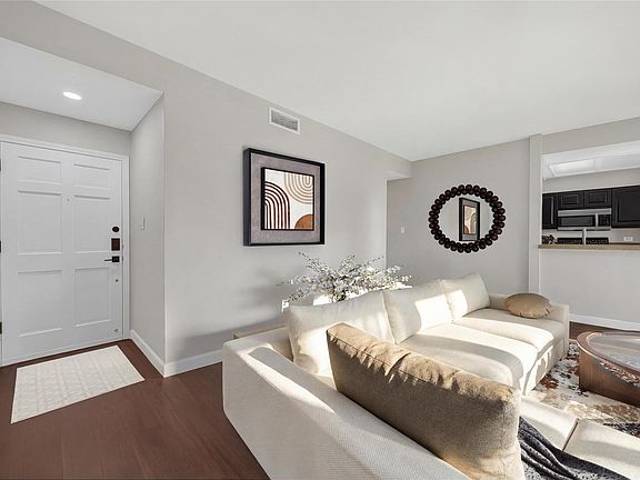 4th image of 4711 Spicewood Springs Rd #7-139