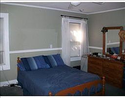 3rd image of 810 Camp Ave