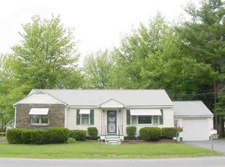 157 Guideboard Rd, Waterford, NY 12188