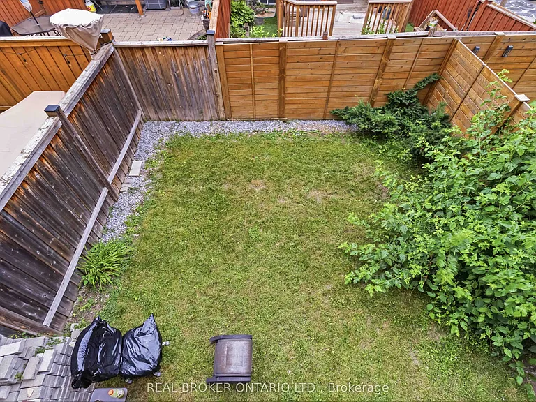 27 McCartney St #MAIN — Photo 35