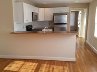 1200 Grayland St, Greensboro, NC 27408