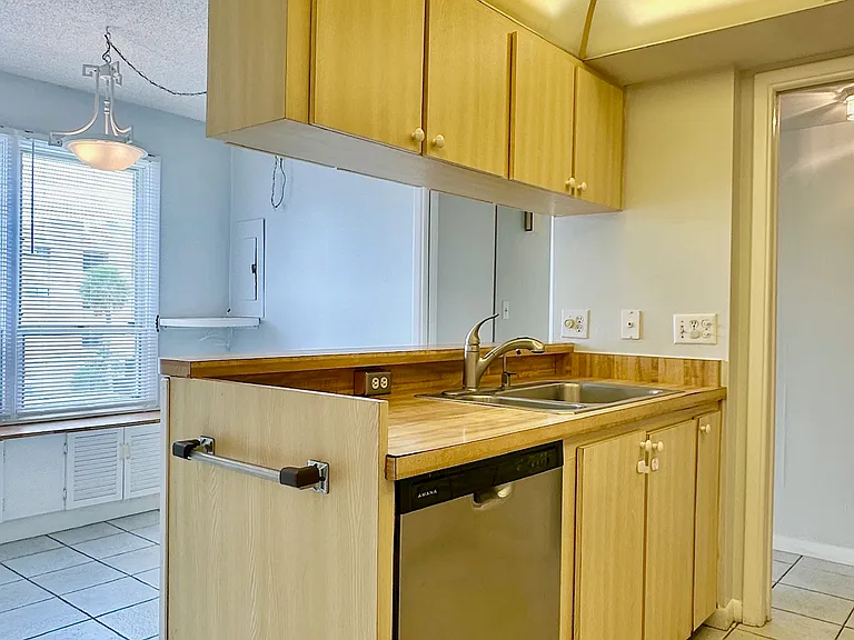 2617 Cove Cay Dr #1-311 — Photo 13