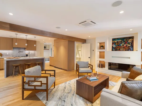 9-9B Mount Auburn St #B, Cambridge, MA 02138