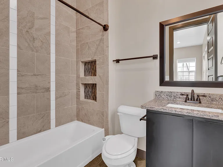 461 Vin Benicarlo Pl — Photo 31