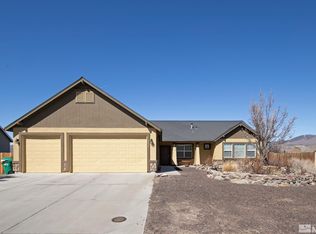 216 Shady Grove Ln, Dayton, NV