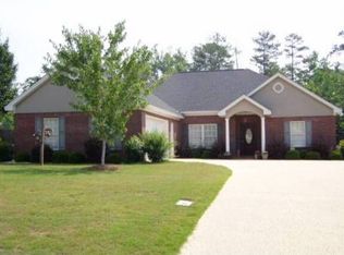 2103 Calcutta Dr, Opelika, AL 36801