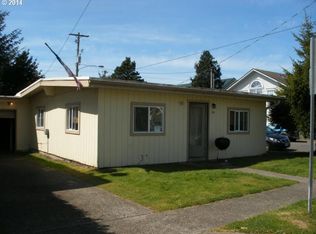185 Maple St, Florence, OR 97439