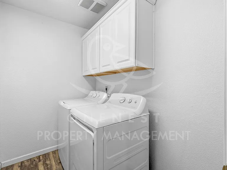 1070 Sierra View Cir #3 — Photo 14
