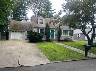 25 Chase Dr #25, Cranston, RI 02920