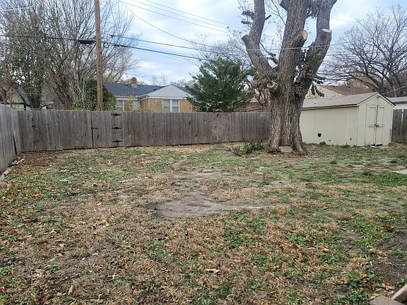 5th image of 2109 S Parkwood Ln