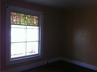 5th image of 625 Dakota St