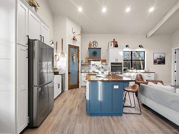 4th image of 3607 S Half Bank Rd