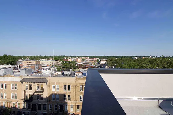 Rented by Nooklyn NYC LLC | media 24