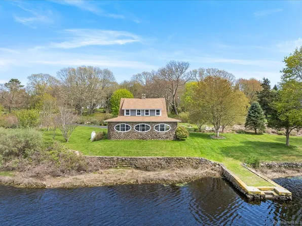 28 Palmer Neck Road, Stonington, CT 06379