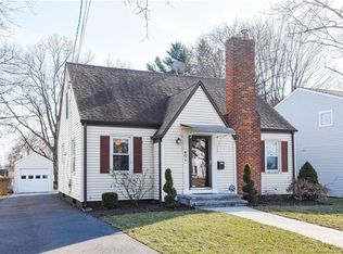 41 Taylor Rd, West Hartford, CT 06110