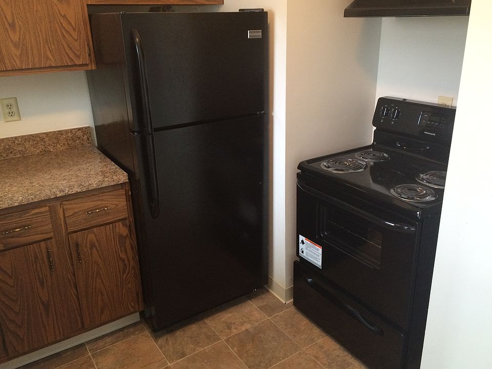 1st image of 7784 Pinney Hill Ct