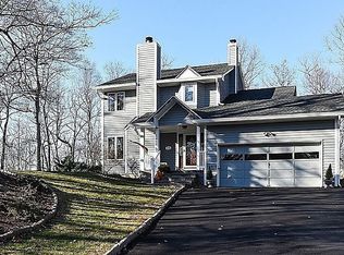 115 Evergreen Ave, Hopatcong, NJ 07843